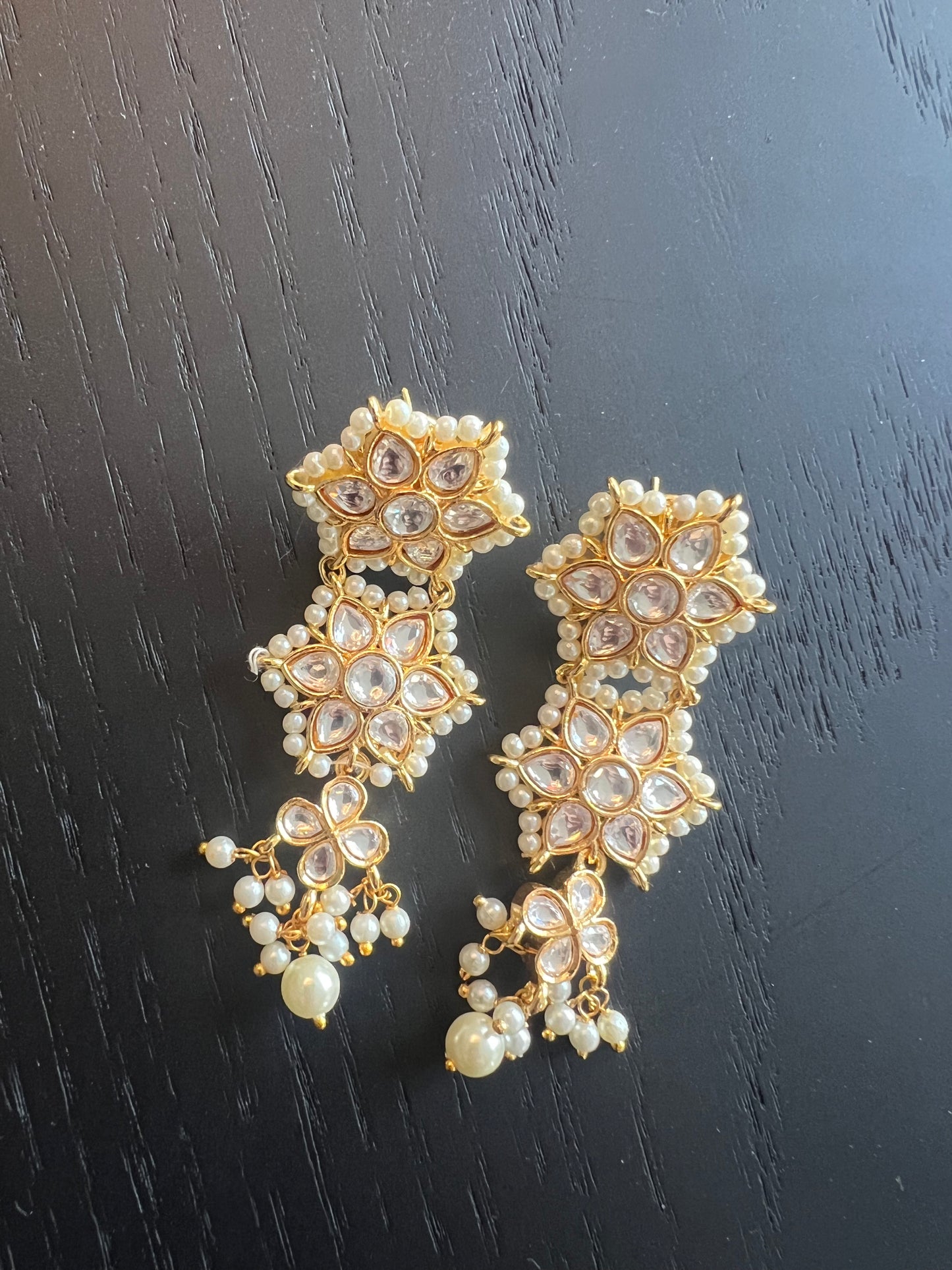 Golden set