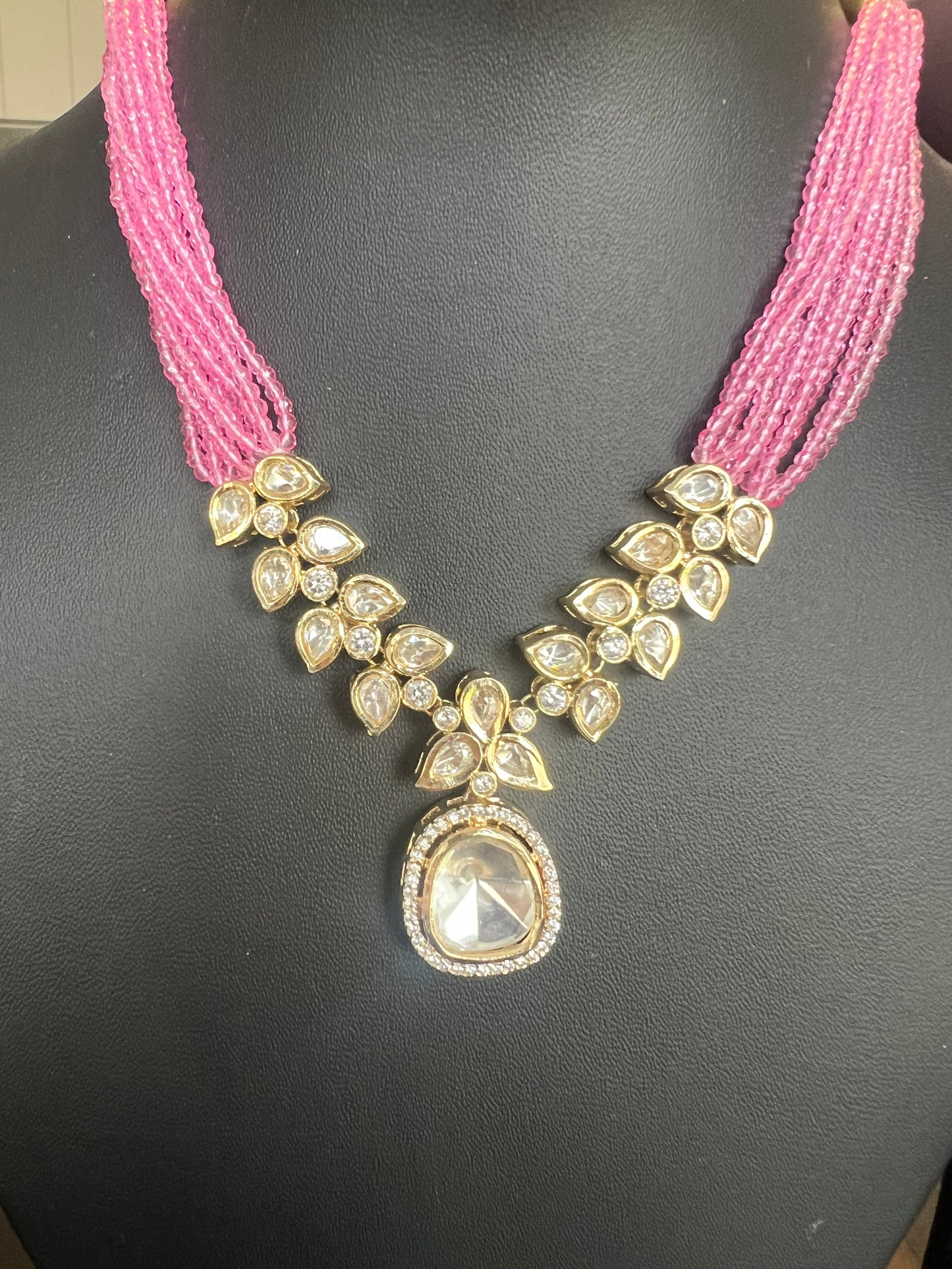 Pink uncut kundan necklace