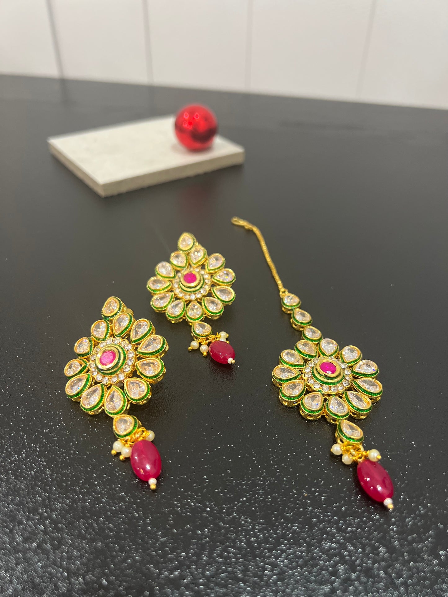 Hot pink kundan tikka set