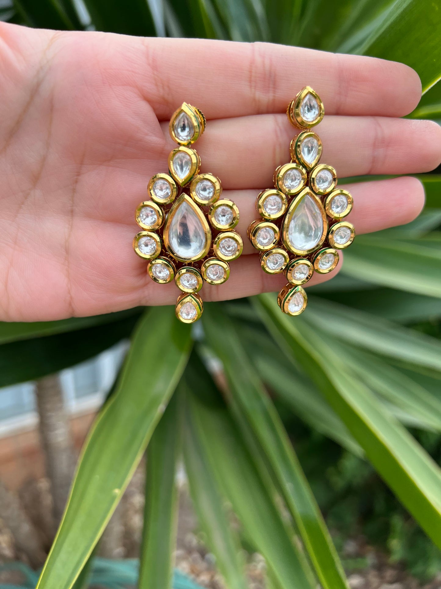 Traditional Kundan Meena